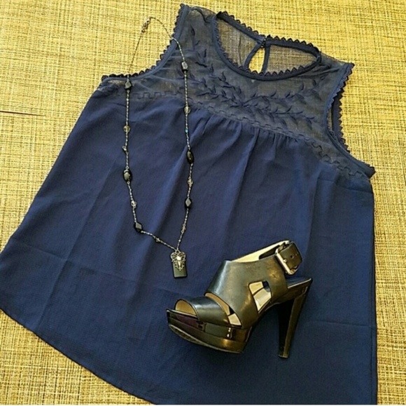 Tops - Boutique Top
